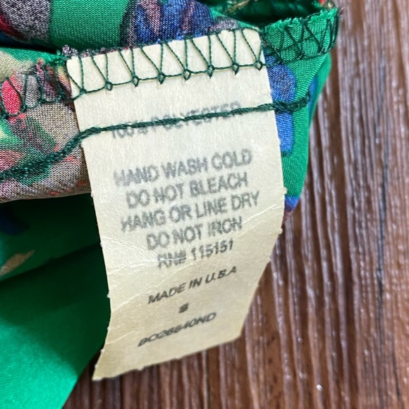 Romeo & Juliet Couture Kelly green multicolor floral sleeveless midi dress - Picture 9 of 9